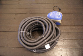 The vacuum cleaner piano player